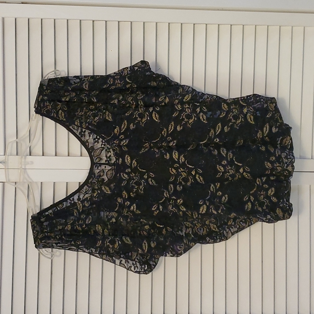 Charlotte Russe blouse, black, metallic gold, S, Small.